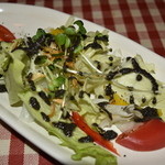 10時間オムライス専門店 ビストロ かぼちゃのNABE - サラダ