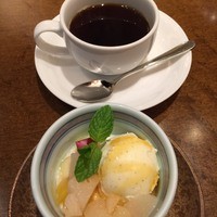 知喜多 横浜西口店 - パンナコッタとアイス、フルーツミックス