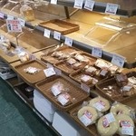 マルエツ - ﾊﾟﾝ類もあります