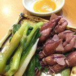 ばんじょう - ゆでホタルイカとわけぎの酢ミソ和え