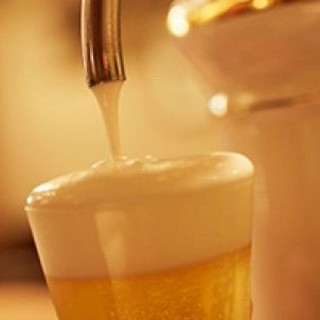 ◆ビール好きに嬉しい☆世界のビールが常時70種以上と豊富♪