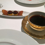 メゾン ポール・ボキューズ - 