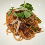 ポンテ デル ピアット - ホタルイカと菜の花のトマトソース