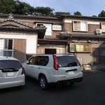 旅館　やまじん - 日向湖畔の宿。近くの漁港を歩くのも楽しいですよ。