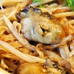 施家菜 - 高知県 須崎の幻の牡蠣を使ったローメン（須崎の牡蠣）