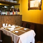 施家菜 - テーブル席