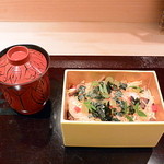 日本料理 百屋 - ちらし寿司とお味噌汁