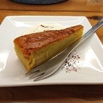 Mexican Dining AVOCADO  - アボカドのケーキ