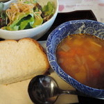リストランテ 谷澤 - セットのスープとサラダとパン