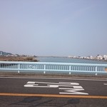 和 dining 清乃 - 2016年2月　有田川を渡ります。