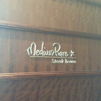 ステーキハウス ミディアムレア - 