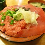 大和水産 - ネギトロ赤身丼（大盛）950円