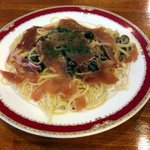 スパゲティ・ヴォーノ・ヴォーノ - 生ハムとキノコの生クリームソース