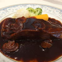 レストラン香味屋 - めちゃめちゃやわらかいタンシチュー