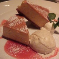37 Steakhouse & Bar - 