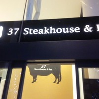 37 Steakhouse & Bar - 
