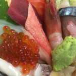 Sushidokoro Uotoku - 生ちらし竹 ¥1,500 超アップ