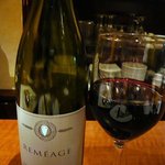 プティ・カッセ - このワインは９６年にフランソワ・ヴィラール、イヴ・キュイユロン、ピエール・ガイヤーと言うローヌのスーパースター達である彼らが設立したワイナリーで作られたワインです。