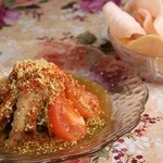 Ajiashokudouramusan - 海老とチキンの冷菜540円