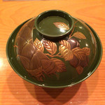 日本料理 たかむら - お椀でス。