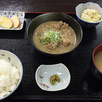 食事処　馬か馬 - 料理写真:馬ホルモン煮込み定食