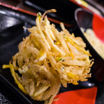 伊予製麺 - 野菜掻き揚げ