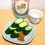 小口わさび店 - 生のきゅうりに味噌わさびを添えれば、それだけで立派な酒の肴に！