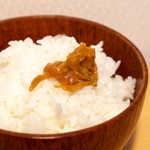 小口わさび店 - 甘じょっぱさと、ツンと来る辛味が渾然一体！ ご飯に合います！