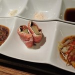 かがやき - (3/28)〇ホタルイカの沖漬け
      〇車海老フルーツトマトソース
      〇いぶりがっこ、クリームチーズ、生ハム