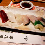 平八亭 - 寿司6種盛り。