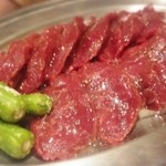 焼ジビエ 罠 - 鹿の「シンタマ」 (内もも)　一番柔らかい部位だそう