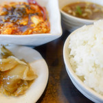 Medaka Tantan - 麻婆豆腐とライスセット