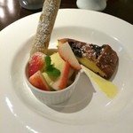 ビストロ　プティ　パリ - 