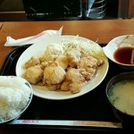 鳥ぷろ - ランチの唐揚げ定食（12個）890円