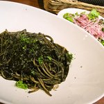 イタリアン レストラン ピンナピンナ - イカとズッキーニのパスタ
