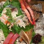 離れ情緒・朝〆旬魚・日本酒 魚魚呑 - 