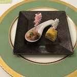 綱町三井倶楽部 - アミューズ