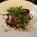 ラ・ボンヌターブル - 蝦夷あわびと塩麹でマリネしたフォアグラｗ/肝のソース