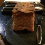 ラ・ボンヌターブル - パン