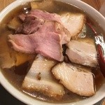 麺や 七彩 - 喜多方肉そば(煮干1070円）