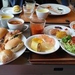 サクラテラス - 朝食バイキング１膳目