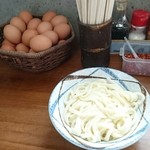 三嶋製麺所 - 卵は食べ放題