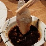 淡路屋 - 辛子醤油でいただく