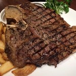 俺のフレンチ・イタリアン 松竹芸能 角座広場 - 1キロのTボーンステーキ‼️