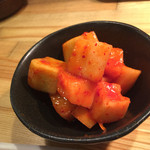 炭火焼肉ホルモン 徳臓 - 2016.3. カクテキ