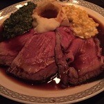 ロウリーズ・ザ・プライムリブ 恵比寿ガーデンプレイス店 - ロウリーカット