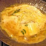 旬菜 たちばな - 溶き卵をまわしいれ、さらにぐつぐつ・・