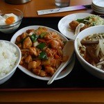 台湾菜館 - Bランチ。