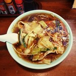 はるまさ - もやしラーメン。700円。ほぼ全とろ。