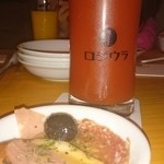 ロジウラ - レッドアイと手前はお通し